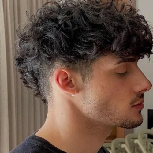 Tips for Styling and Maintaining a Mullet